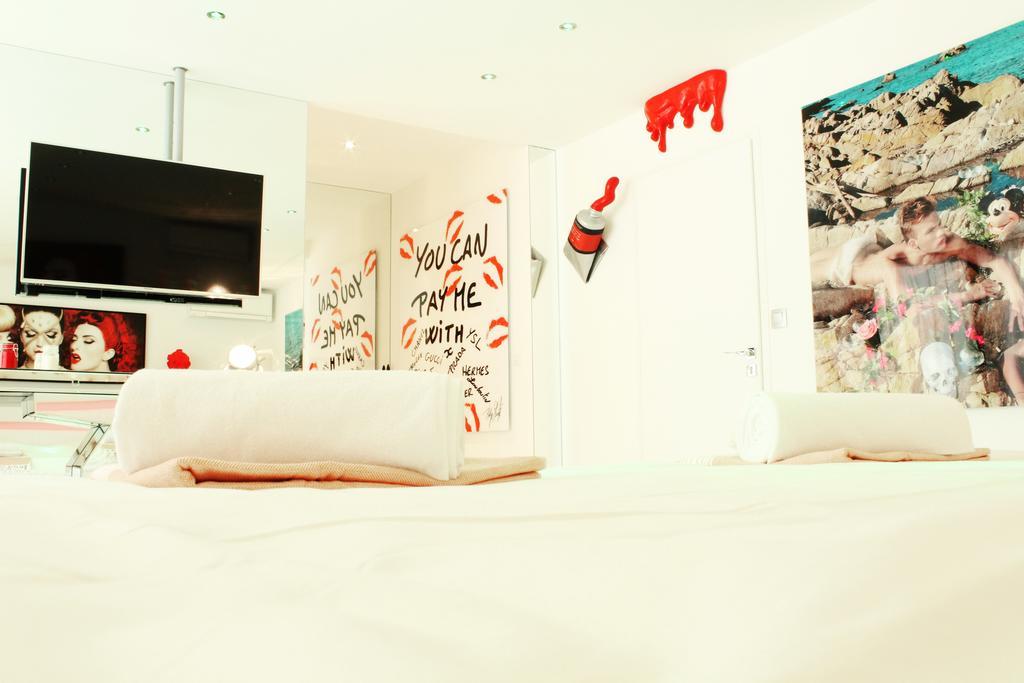 Shangtasia Luxury Art Room Grimaud Esterno foto