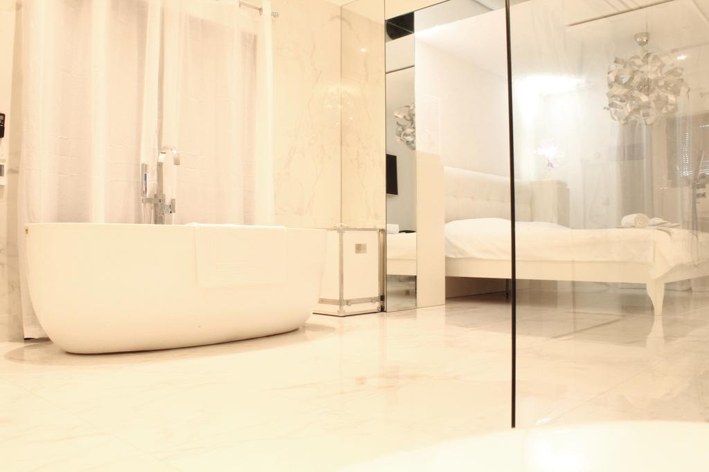 Shangtasia Luxury Art Room Grimaud Esterno foto