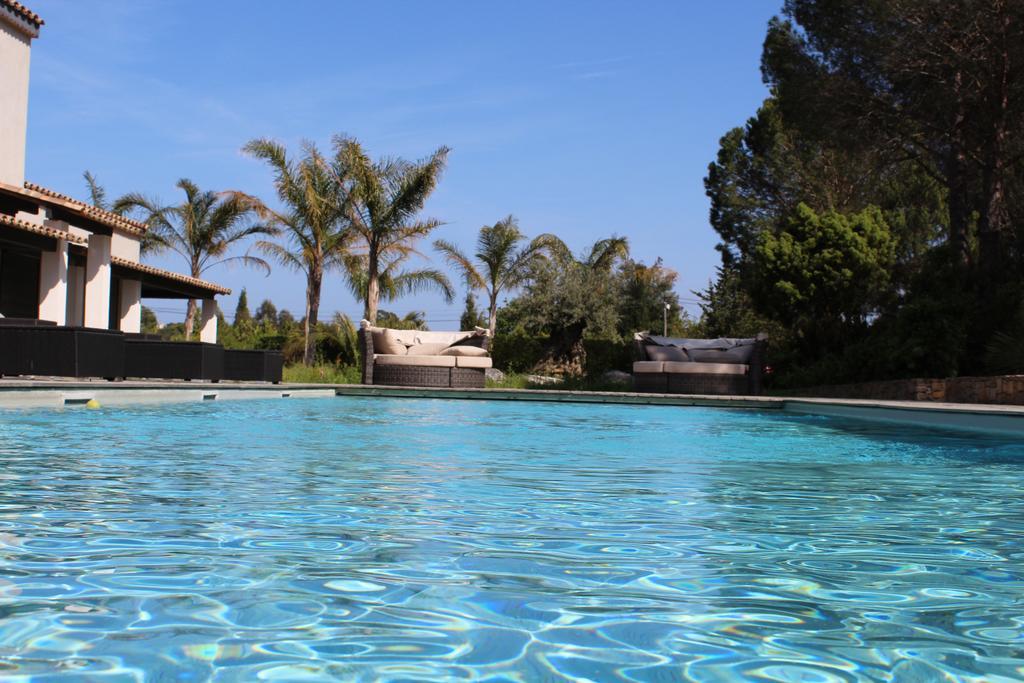 Shangtasia Luxury Art Room Grimaud Esterno foto