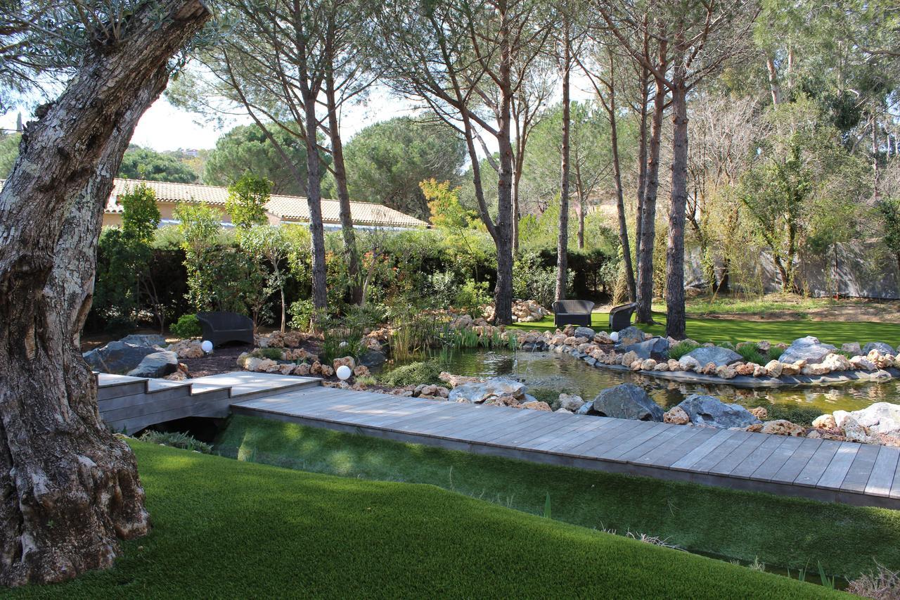 Shangtasia Luxury Art Room Grimaud Esterno foto