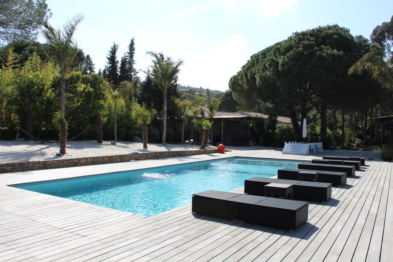 Shangtasia Luxury Art Room Grimaud Esterno foto