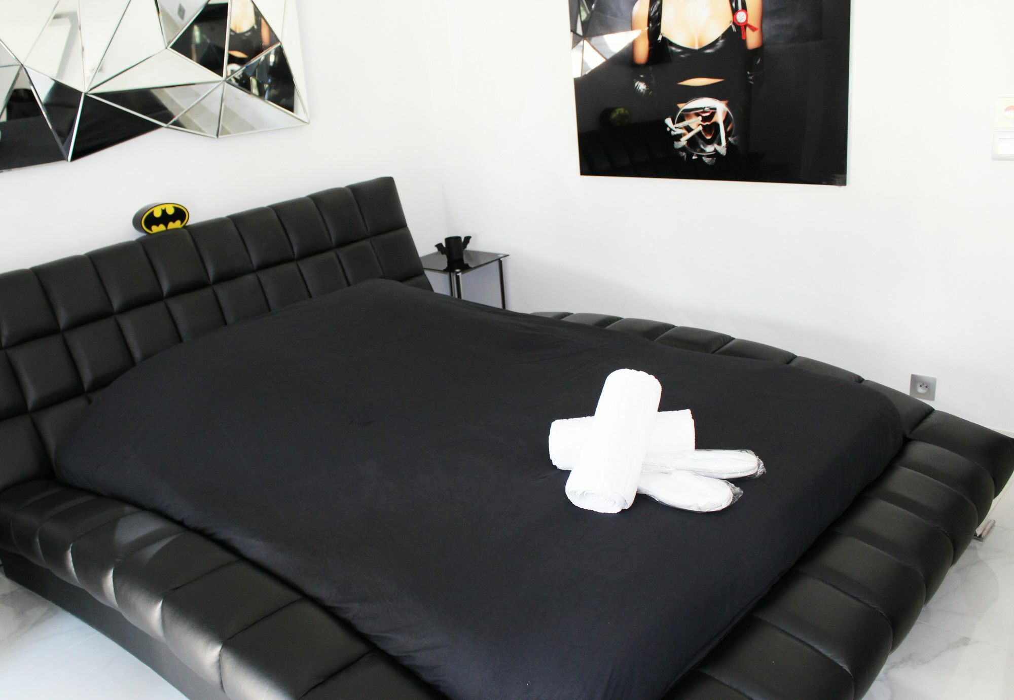 Shangtasia Luxury Art Room Grimaud Esterno foto